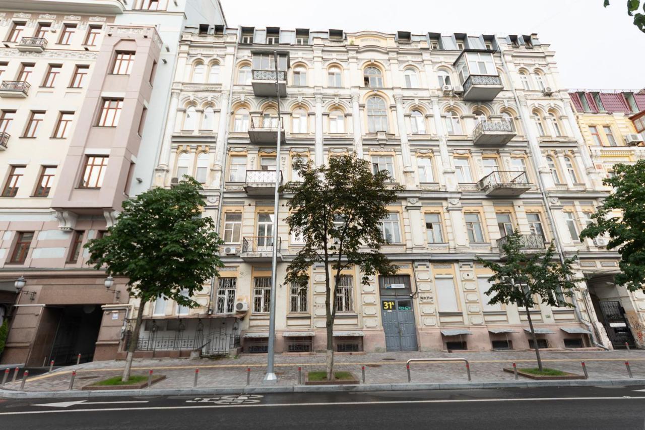 Luxury Beatiful Apartment On Pyshkinska Street Kiev Exterior foto