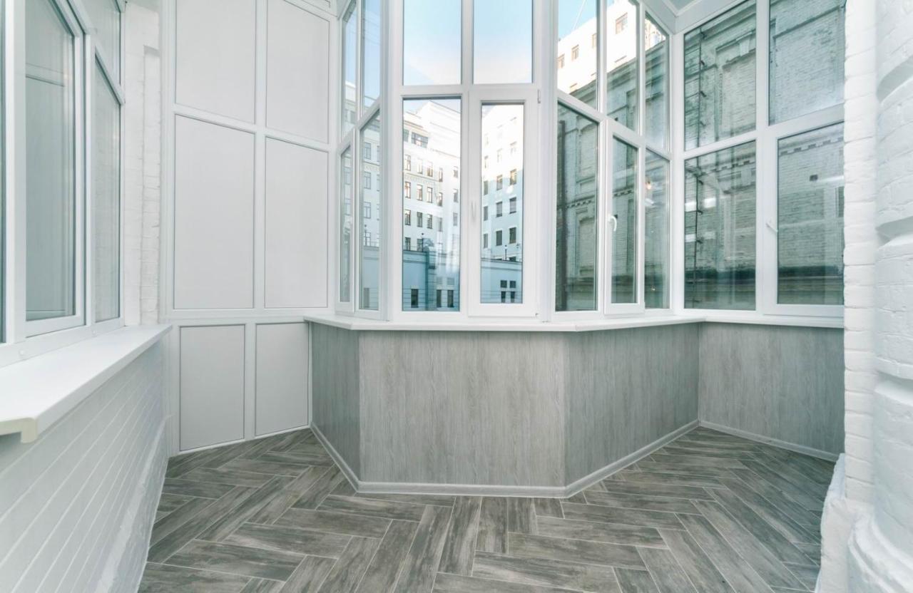 Luxury Beatiful Apartment On Pyshkinska Street Kiev Exterior foto